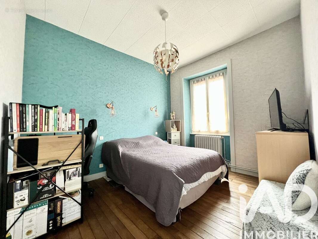 Maison 75 m² à Pageas  - photo 9