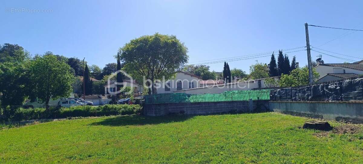 Terrain à MAUREILLAS-LAS-ILLAS