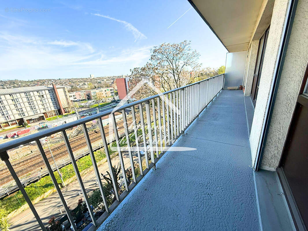 Appartement à CACHAN