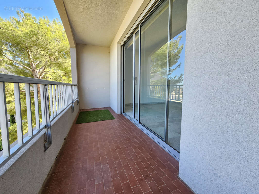 Appartement à HYERES