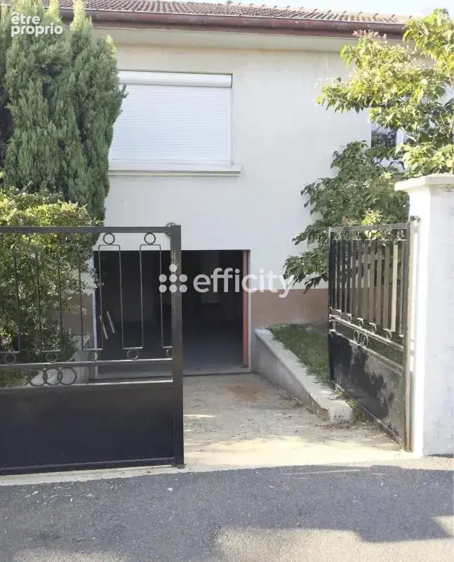 Maison 5 pièces 96 m² à vendre à Vaulx-En-Velin (69120) - photo 4