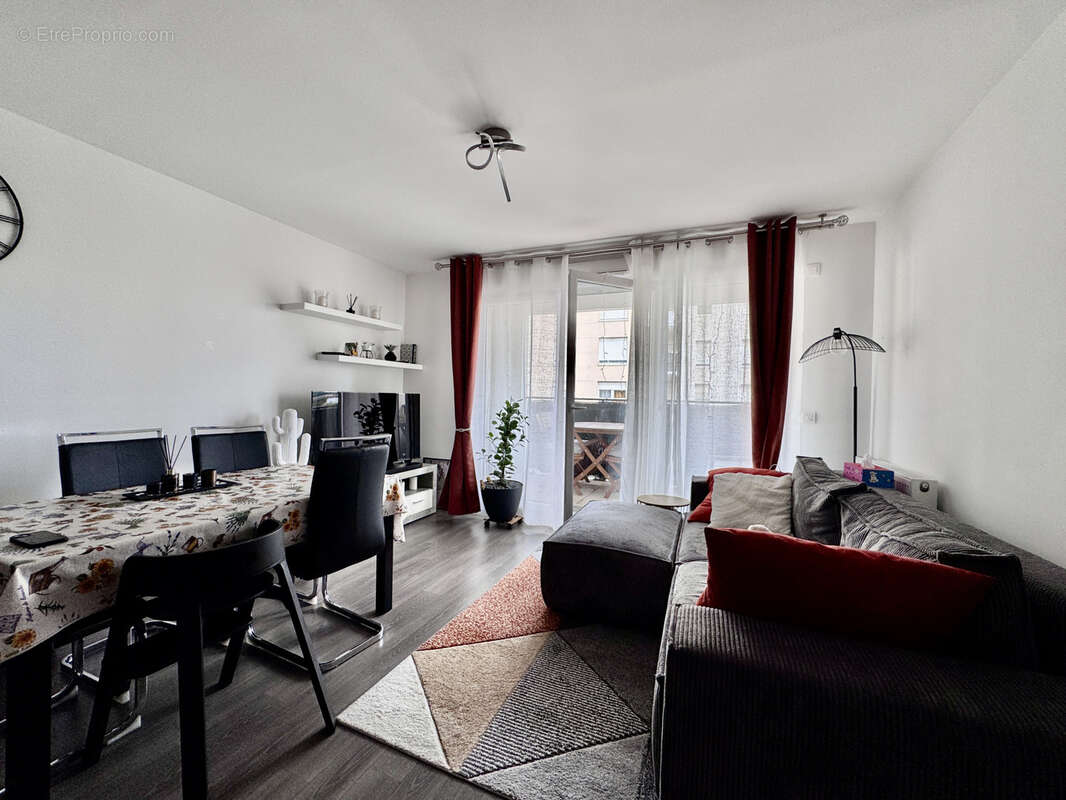 Appartement à VIRY-CHATILLON