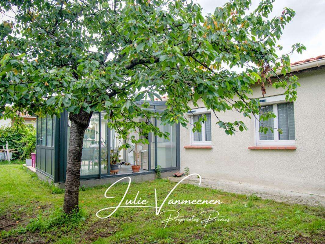 Maison à LA SALVETAT-SAINT-GILLES