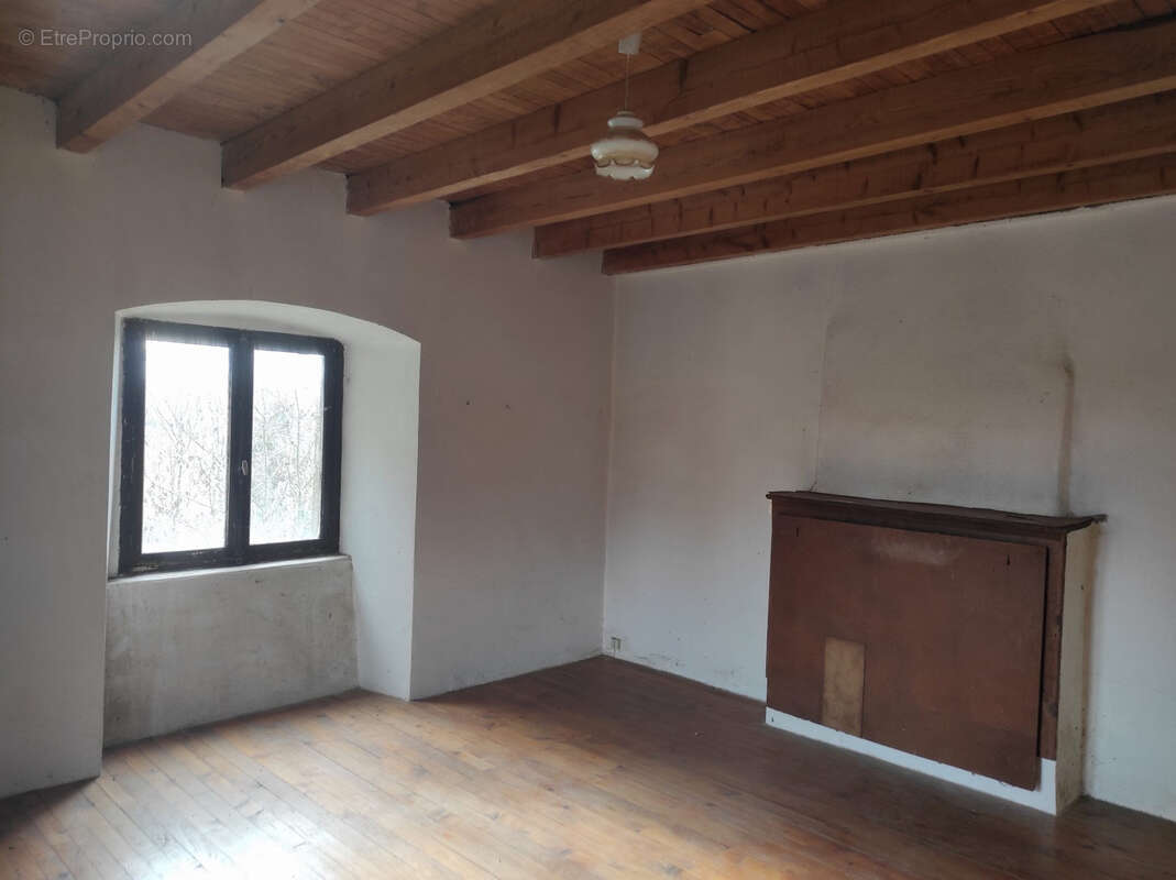 Maison à LAPTE