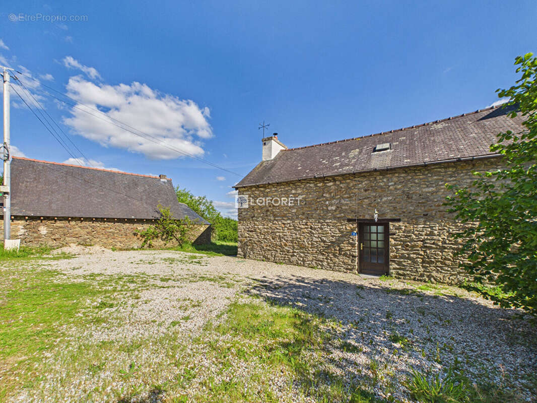 Maison à PLONEVEZ-DU-FAOU