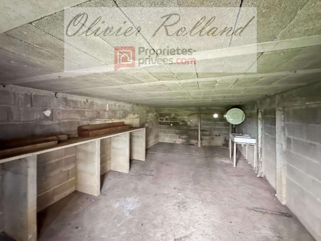 49290 - Montreuil Bellay - Maison à rénover au bord du Thouet - photo 8