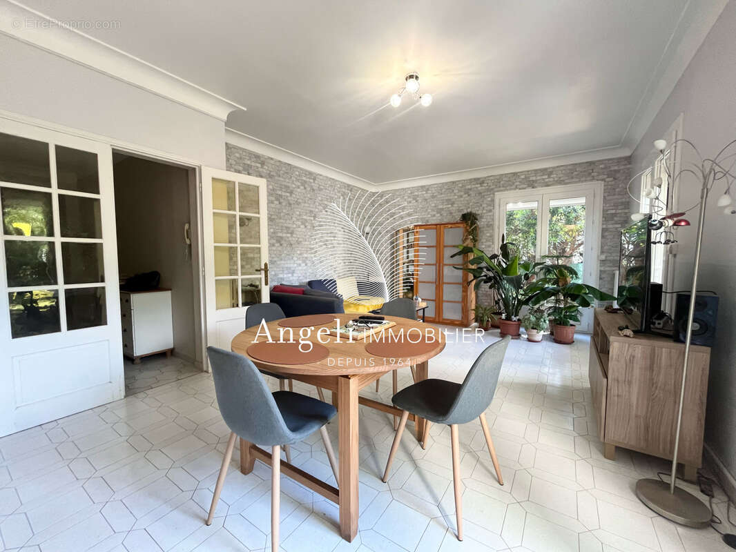 Maison à FREJUS