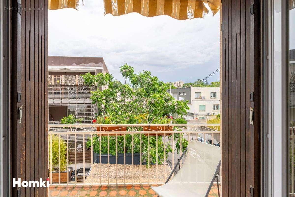 Appartement T4 de 83 m² à Marseille 13009, Boulevard Barthélémy - photo 3