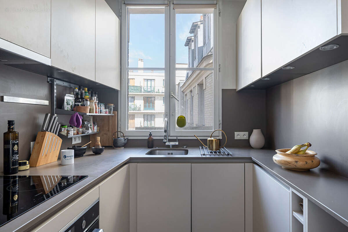 Appartement à PARIS-12E