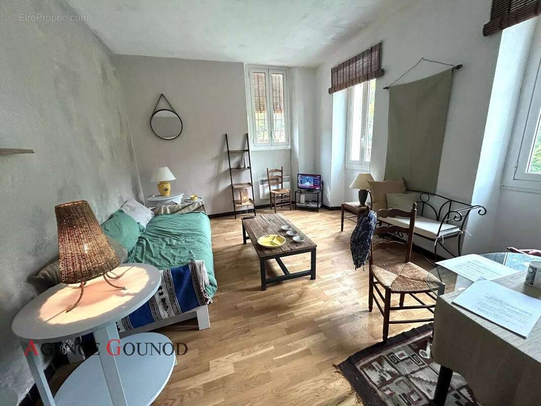 Appartement à BREIL-SUR-ROYA