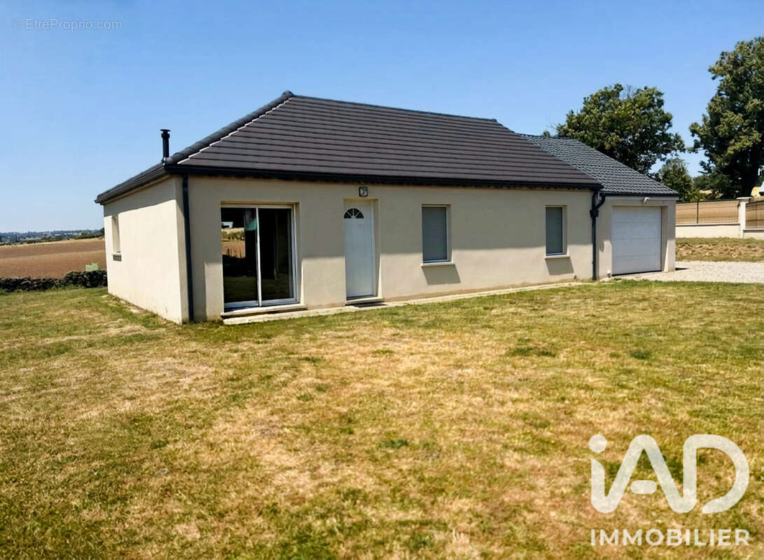 Maison 83 m² à Sainte-Juliette-Sur-Viaur  - photo 2