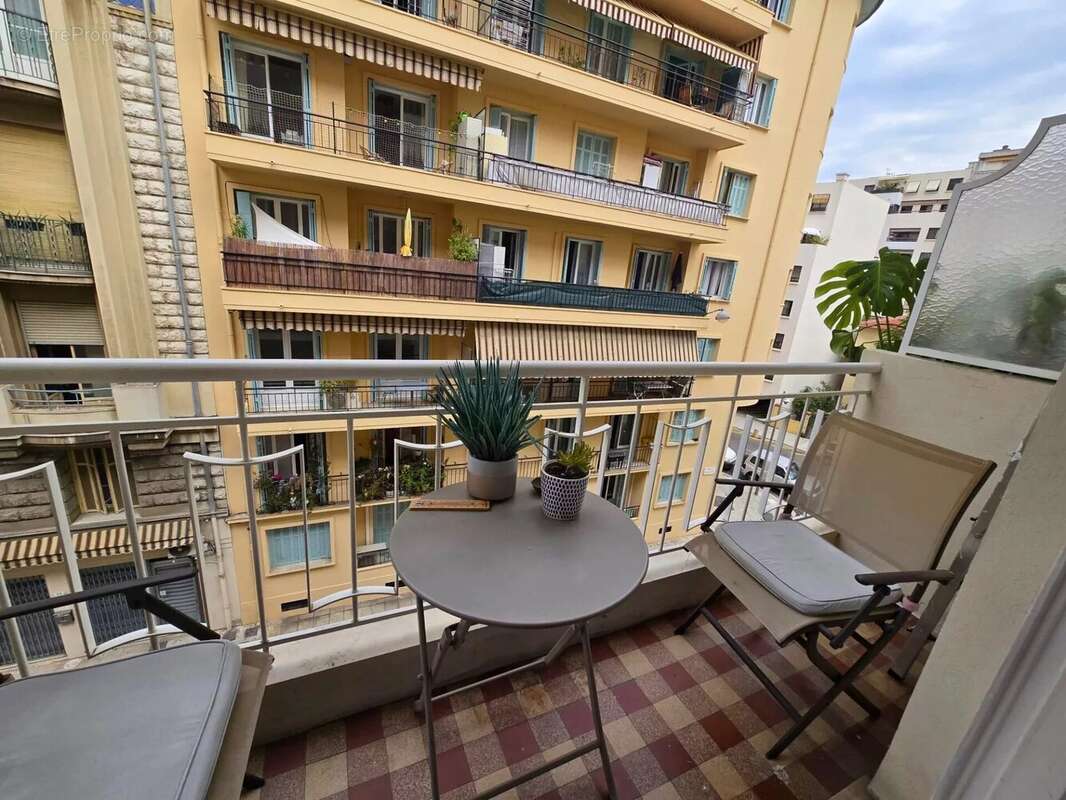 Appartement à NICE