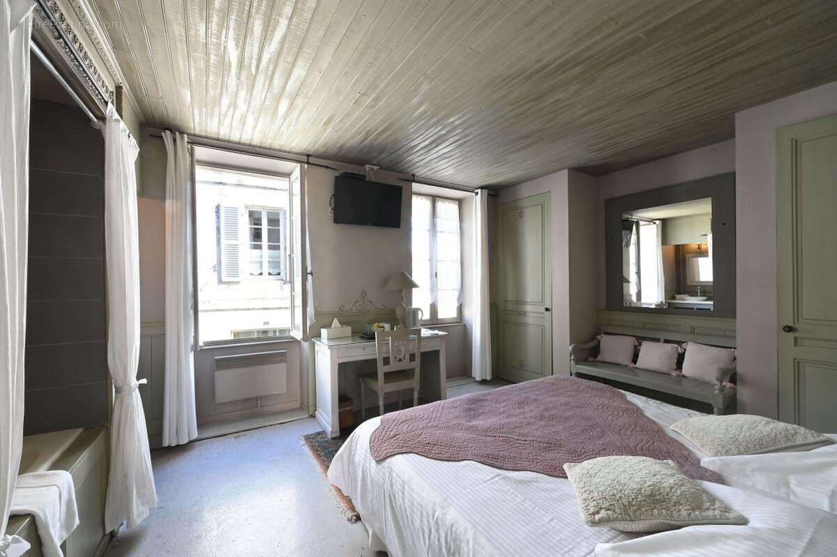 Maison à SAINT-MARTIN-DE-RE