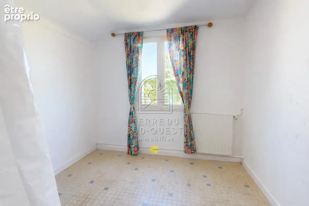 BAISSE DE PRIX - Maison avec jardin arboré - 102 m2 - Hagetmau - photo 9