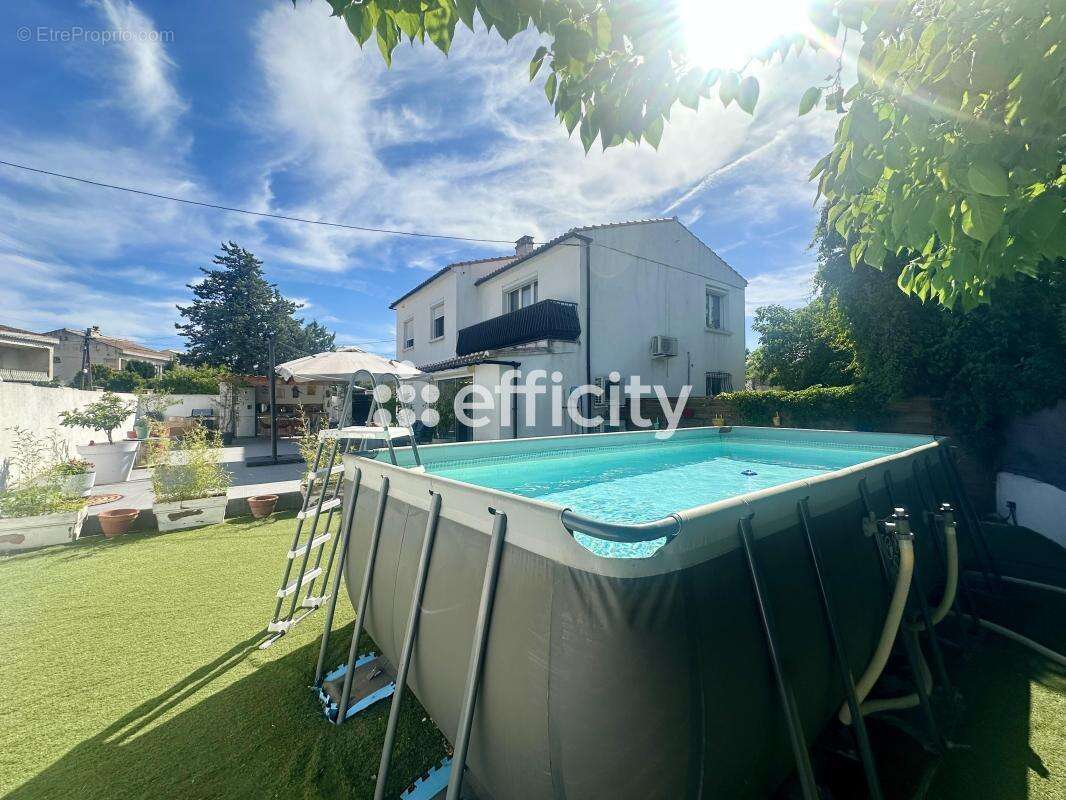 Maison 90 m² à Saint-Victoret  - photo 2