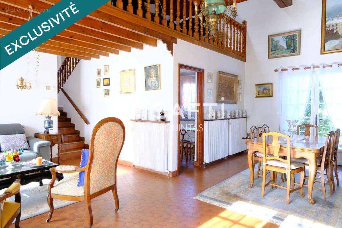 Photo 2 - Maison à GOMETZ-LE-CHATEL
