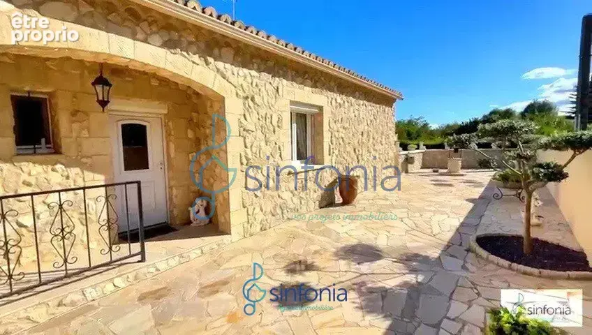 En vente à 6 km d'uzès  propriété familiale de 250 m2 avec piscine et deux espaces de vie indépendants - photo 20