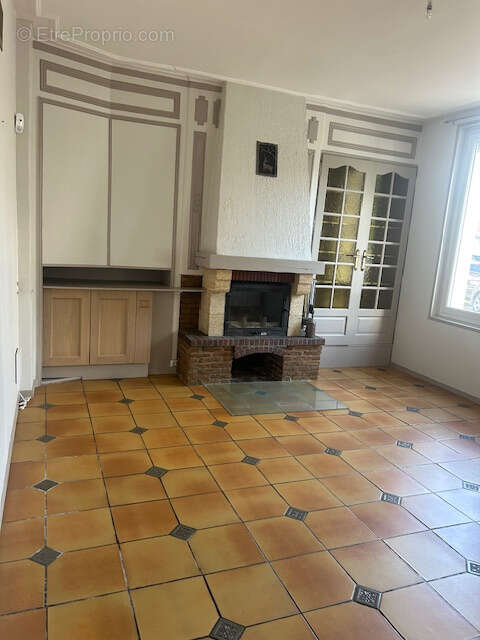 Maison à LE HOULME
