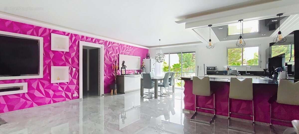 Photo 2 - Maison à CONFLANS-SAINTE-HONORINE