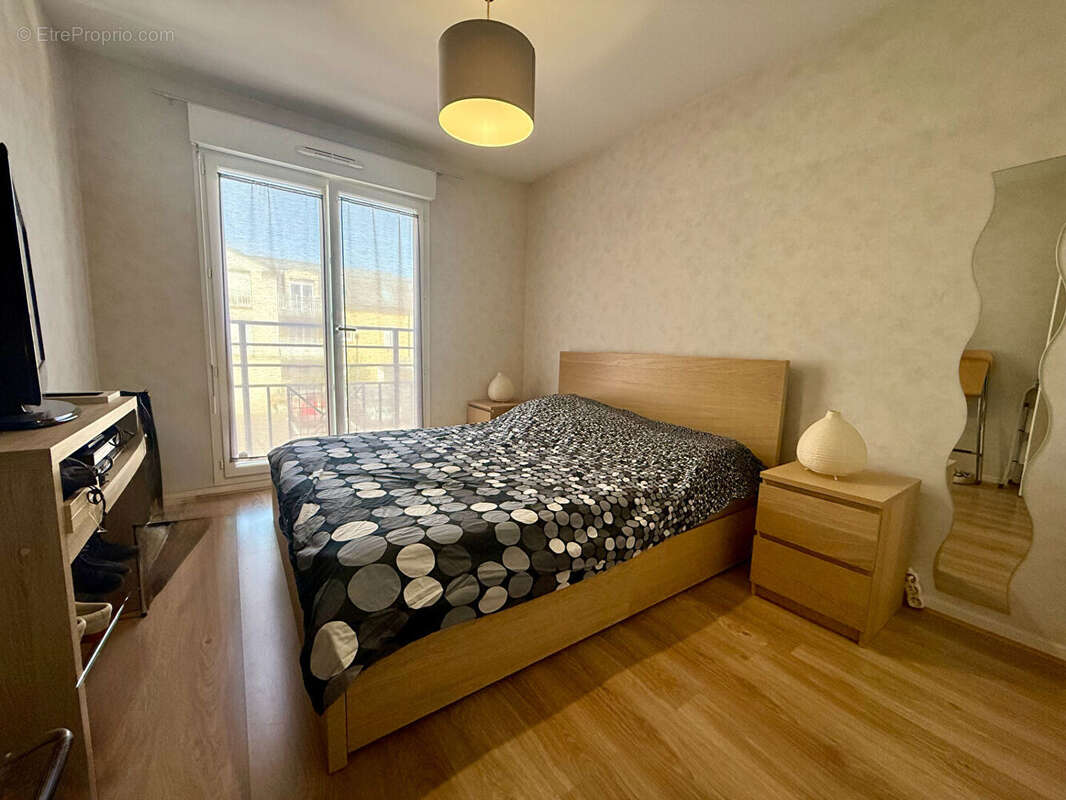 Appartement à BRIE-COMTE-ROBERT