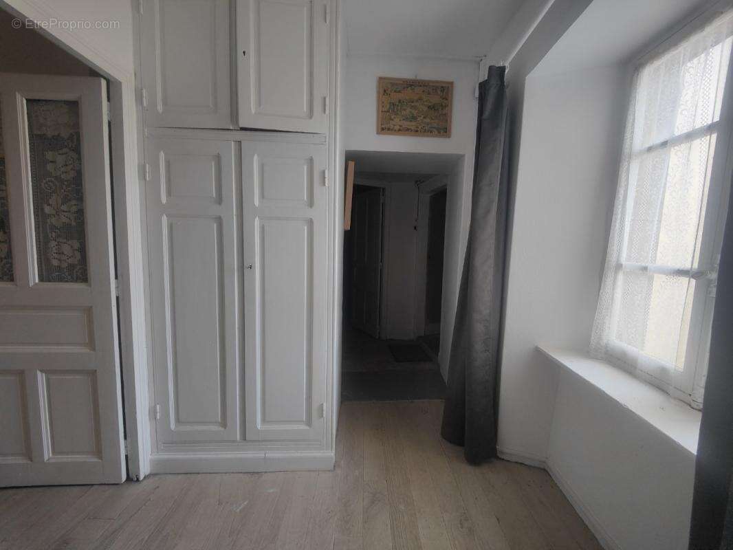 Maison à SAUVETERRE-DE-ROUERGUE