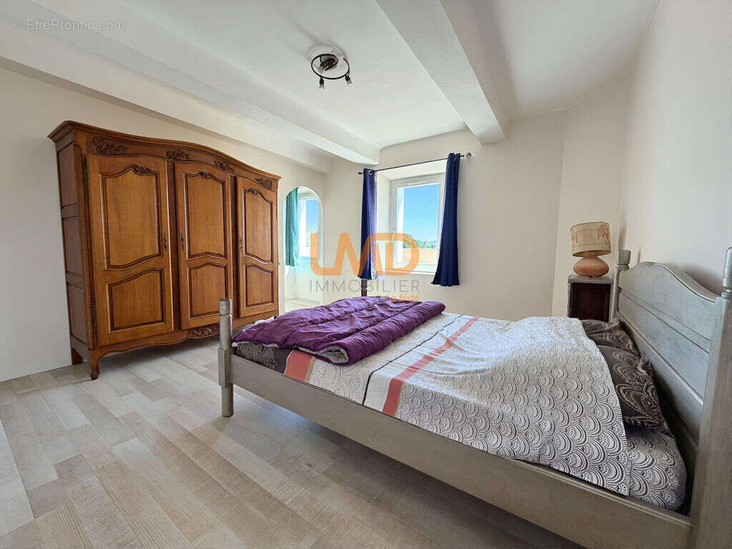 Maison à LA MOTTE
