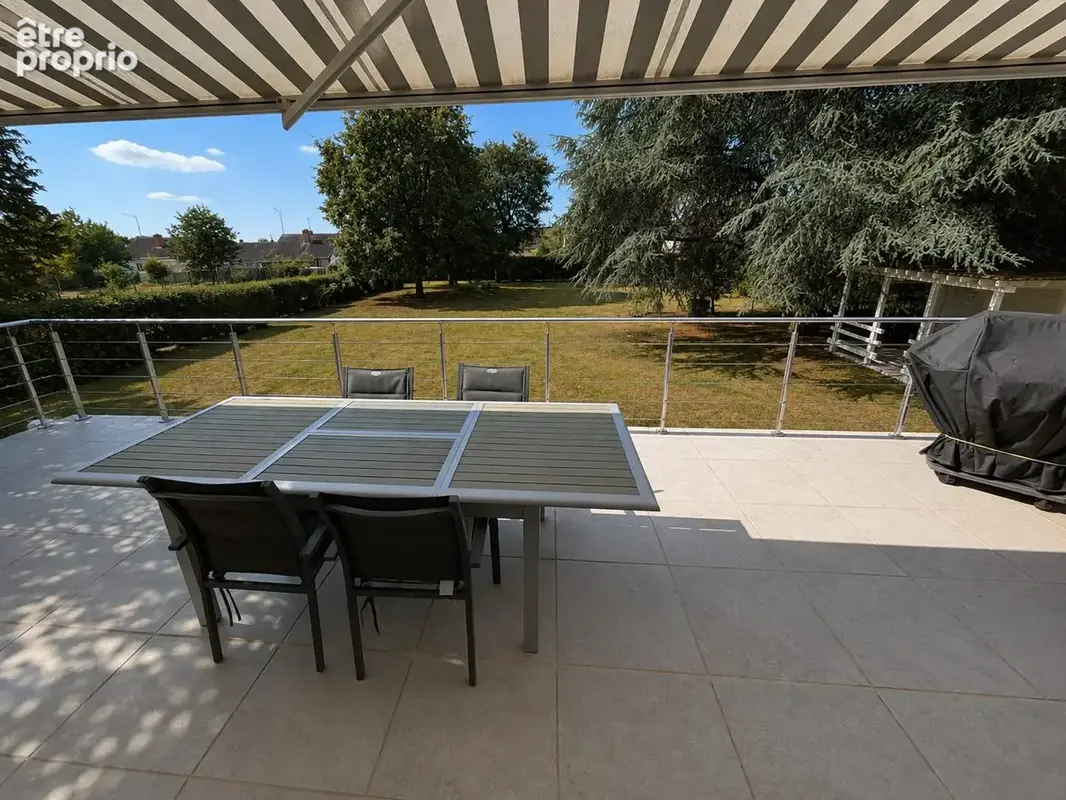 Maison 237 m² à Gien  - photo 4