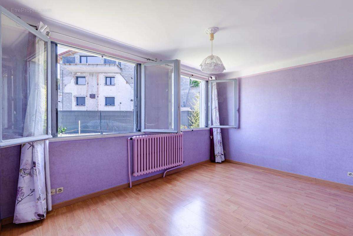 Maison à CLICHY-SOUS-BOIS