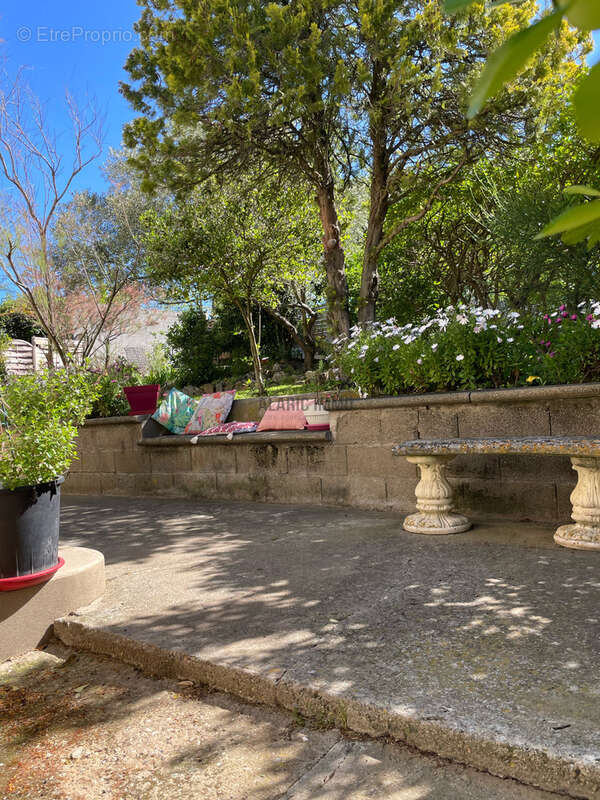 Maison à DOUZENS