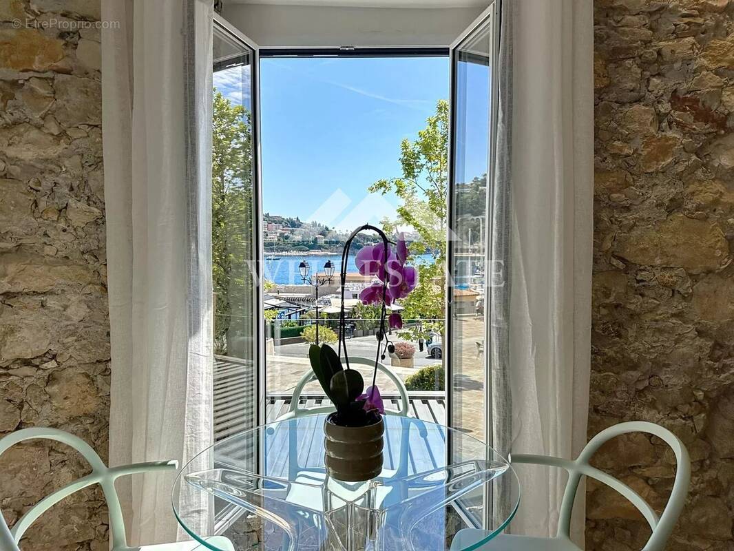 Appartement à VILLEFRANCHE-SUR-MER