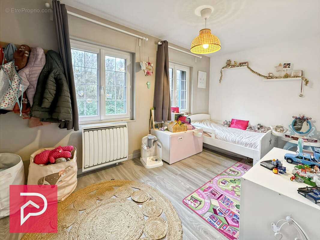 Maison à LA FERRIERE-SUR-RISLE