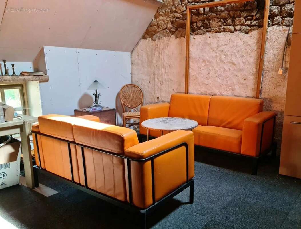 Appartement à PUY-MALSIGNAT