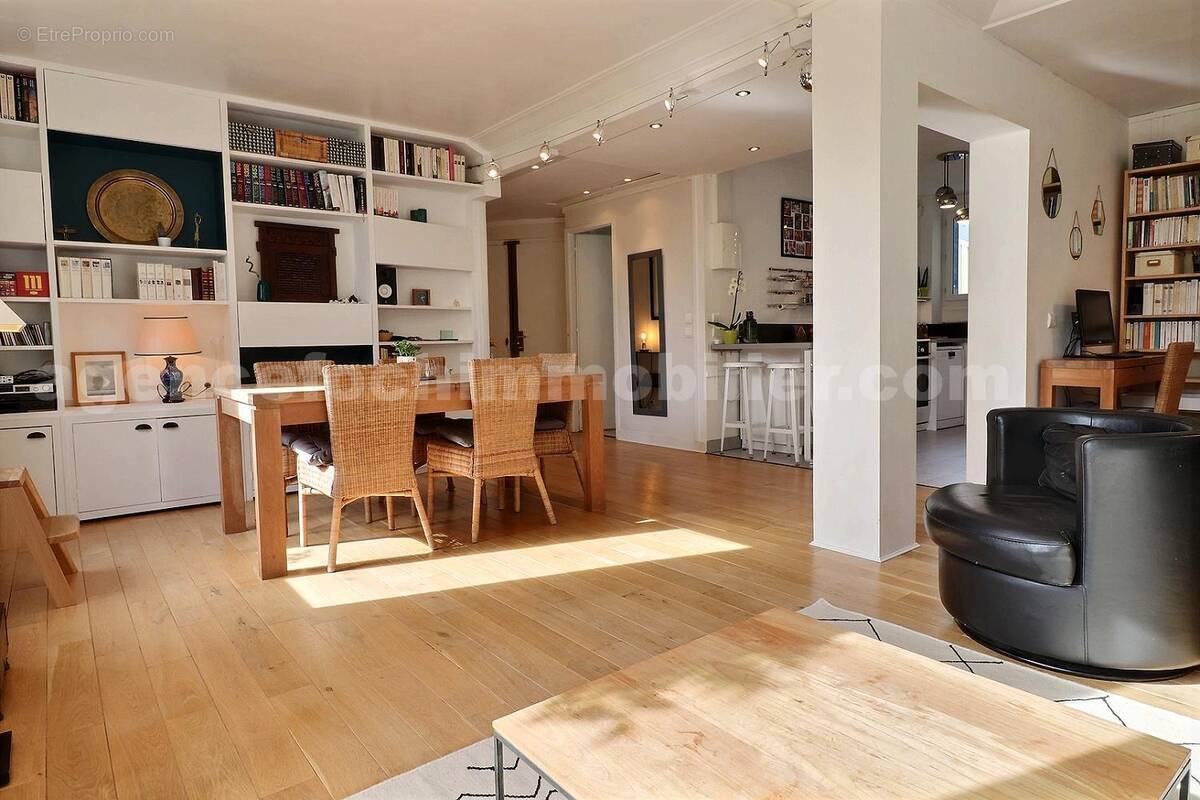 CHVH4 - Appartement à SAINT-MAUR-DES-FOSSES