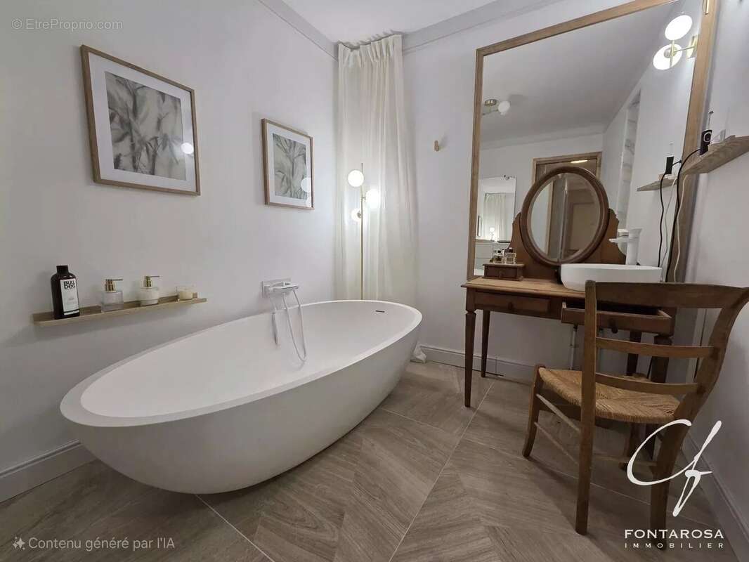 Appartement à SAINT-RAPHAEL