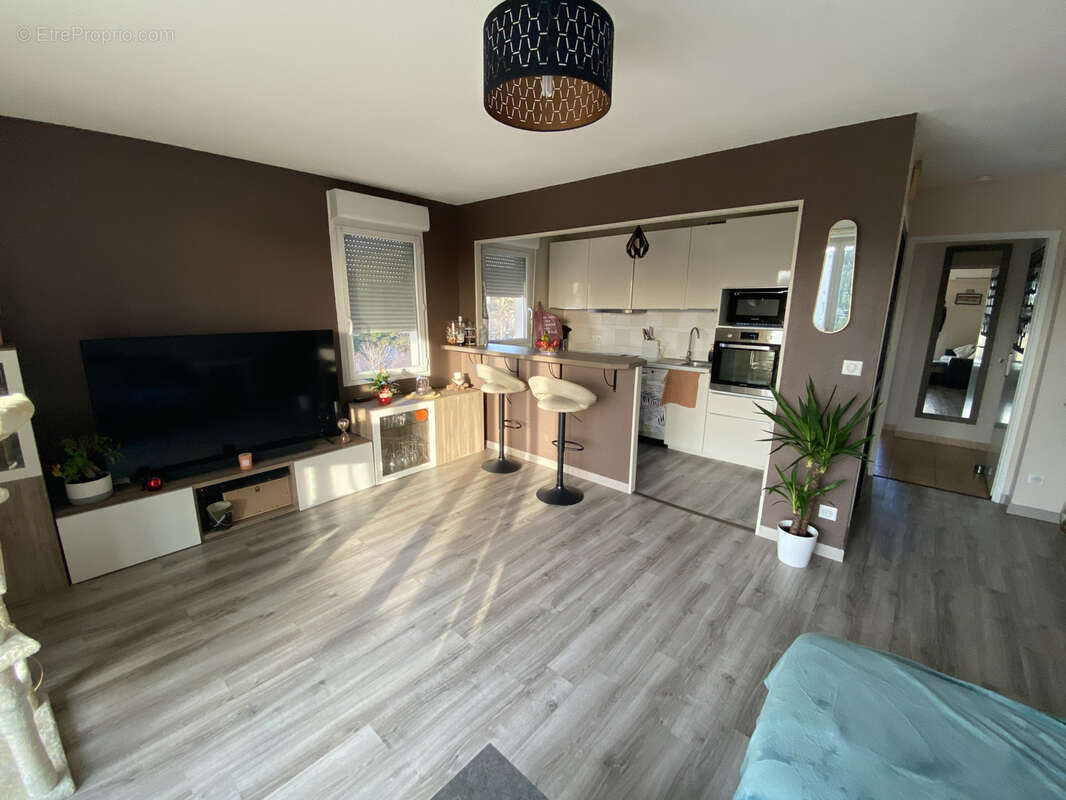 Appartement à MARSEILLE-13E