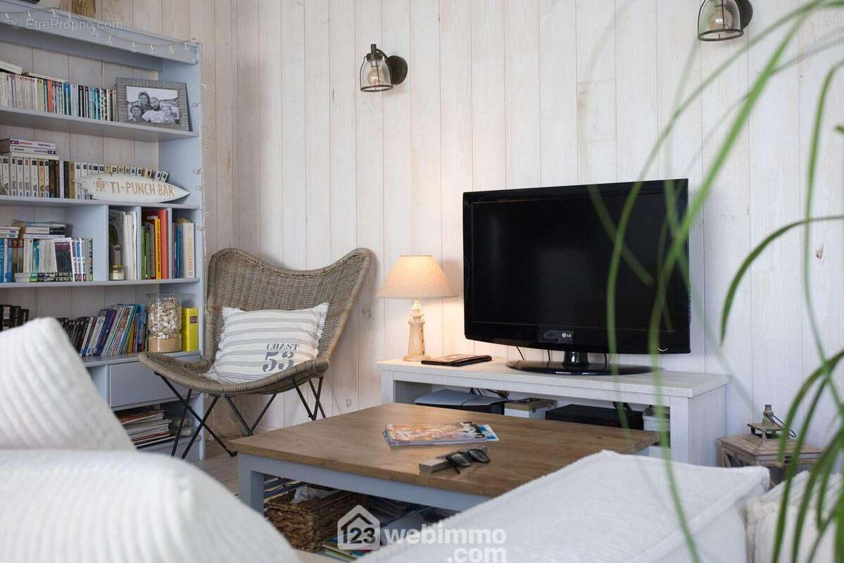 Maison à L&#039;HOUMEAU