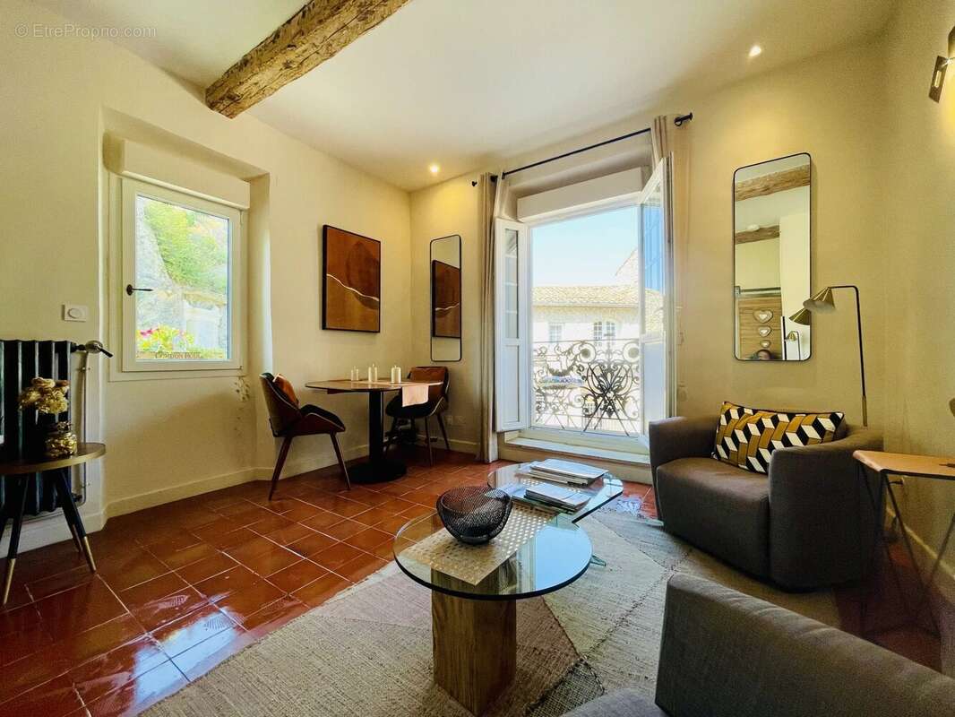 Appartement à VAISON-LA-ROMAINE