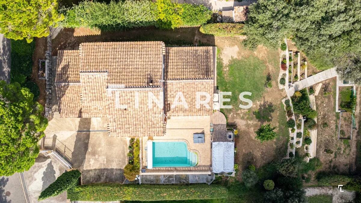 Maison à AIX-EN-PROVENCE