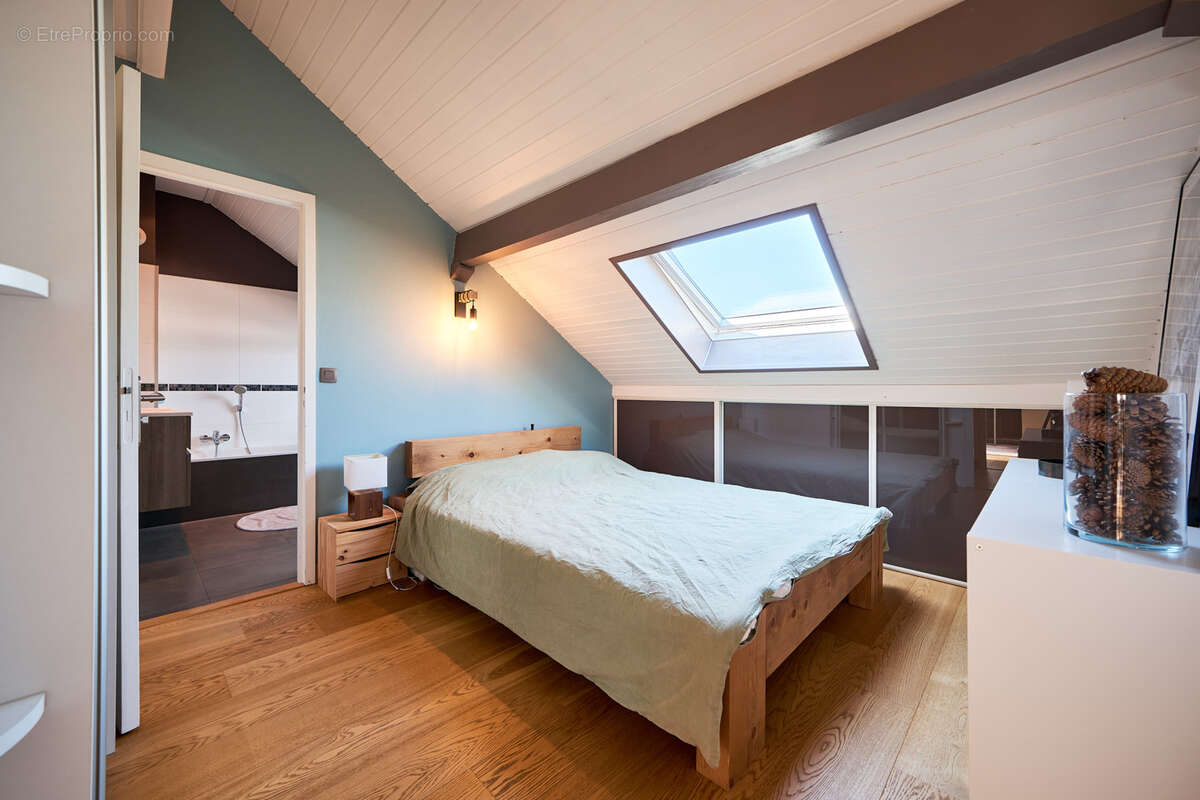 Appartement à ANNECY-LE-VIEUX
