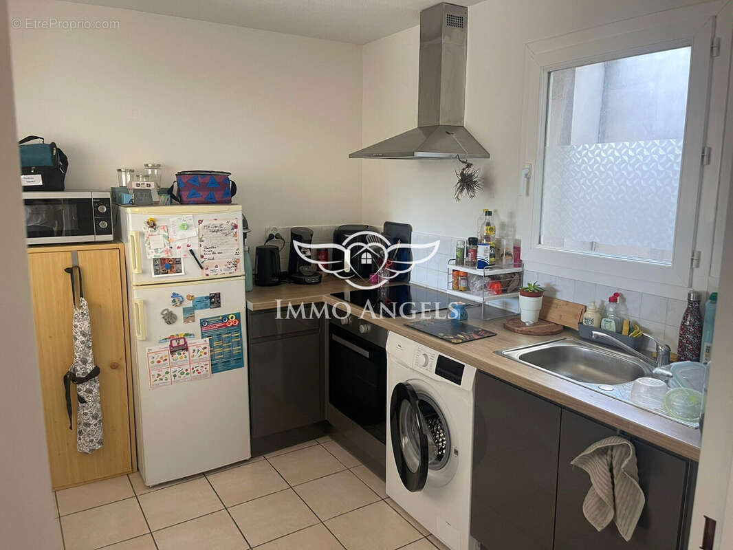 Appartement à BAGNOLS-SUR-CEZE