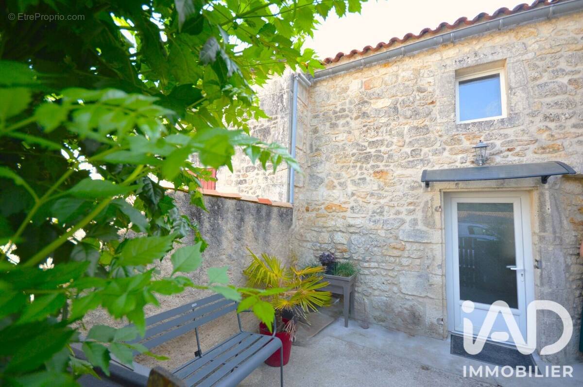 Photo 1 - Maison à PISANY