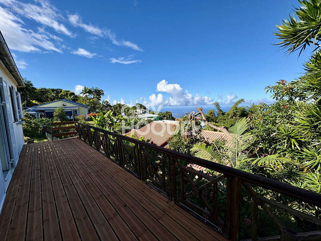 Maison à PETITE-ILE