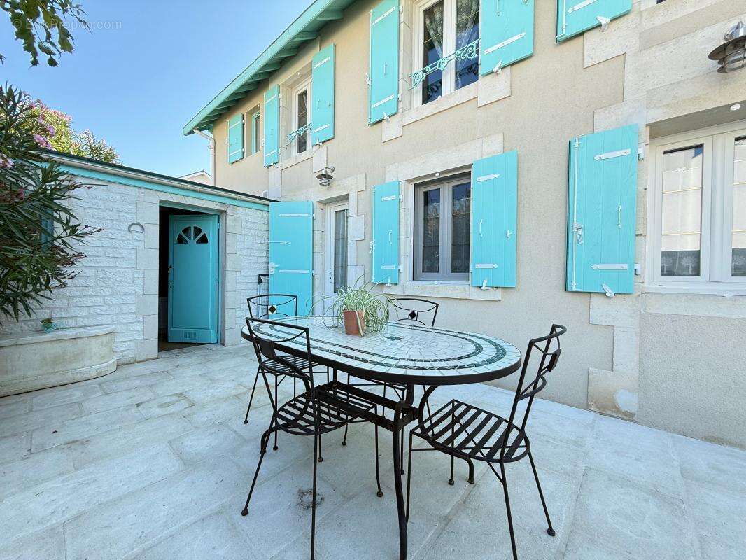 Maison à SAINT-PALAIS-SUR-MER