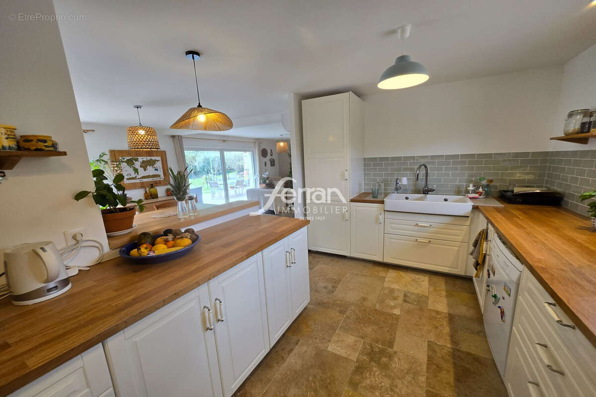 Maison à VILLECROZE