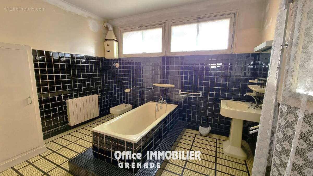 Maison à SAINTE-FOY-LA-GRANDE