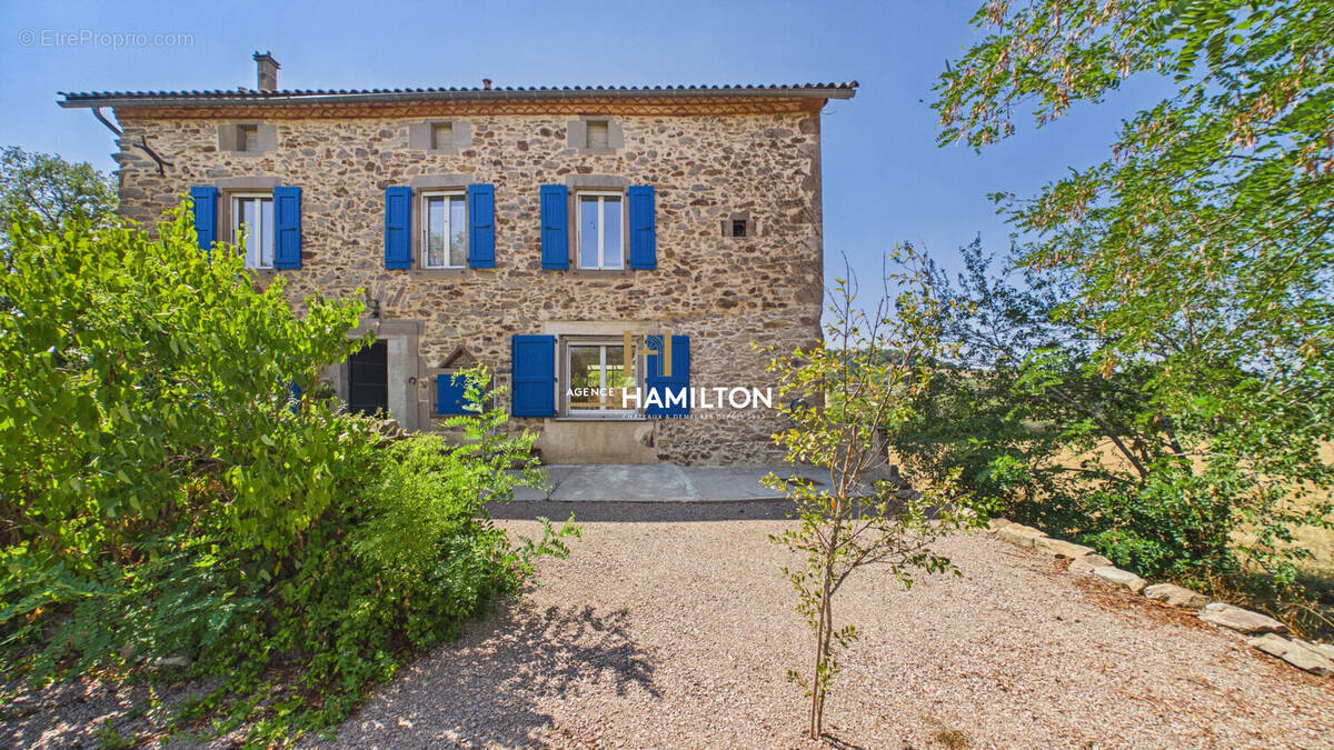 Maison à MONESTIES