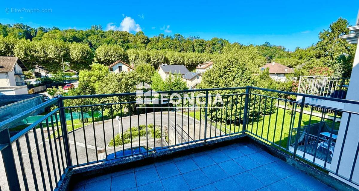 Appartement à AIX-LES-BAINS