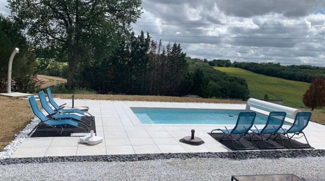 Maison 520 m² à Caraman  - photo 4