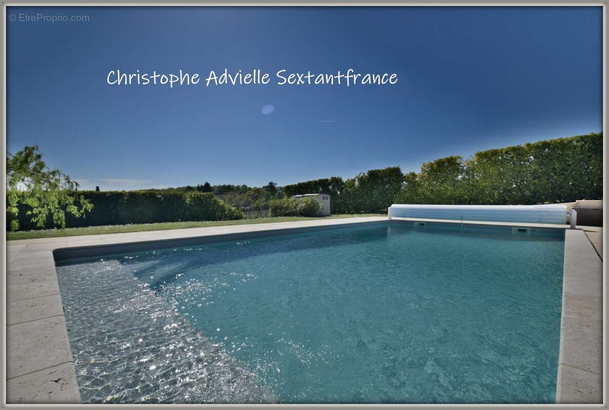 Belle contemporaine, 4 chambres, 2 salles d'eau, double garage, piscine sur 5118 M2 - photo 17