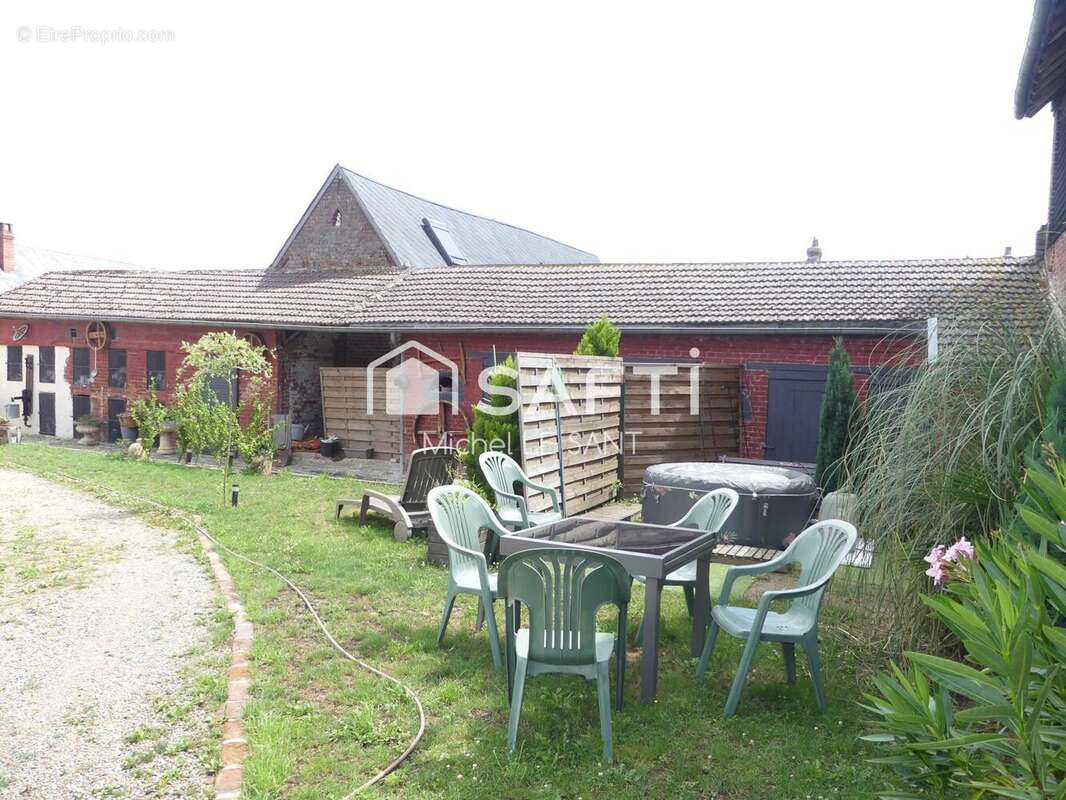 Photo 2 - Maison à SAINT-JUST-EN-CHAUSSEE